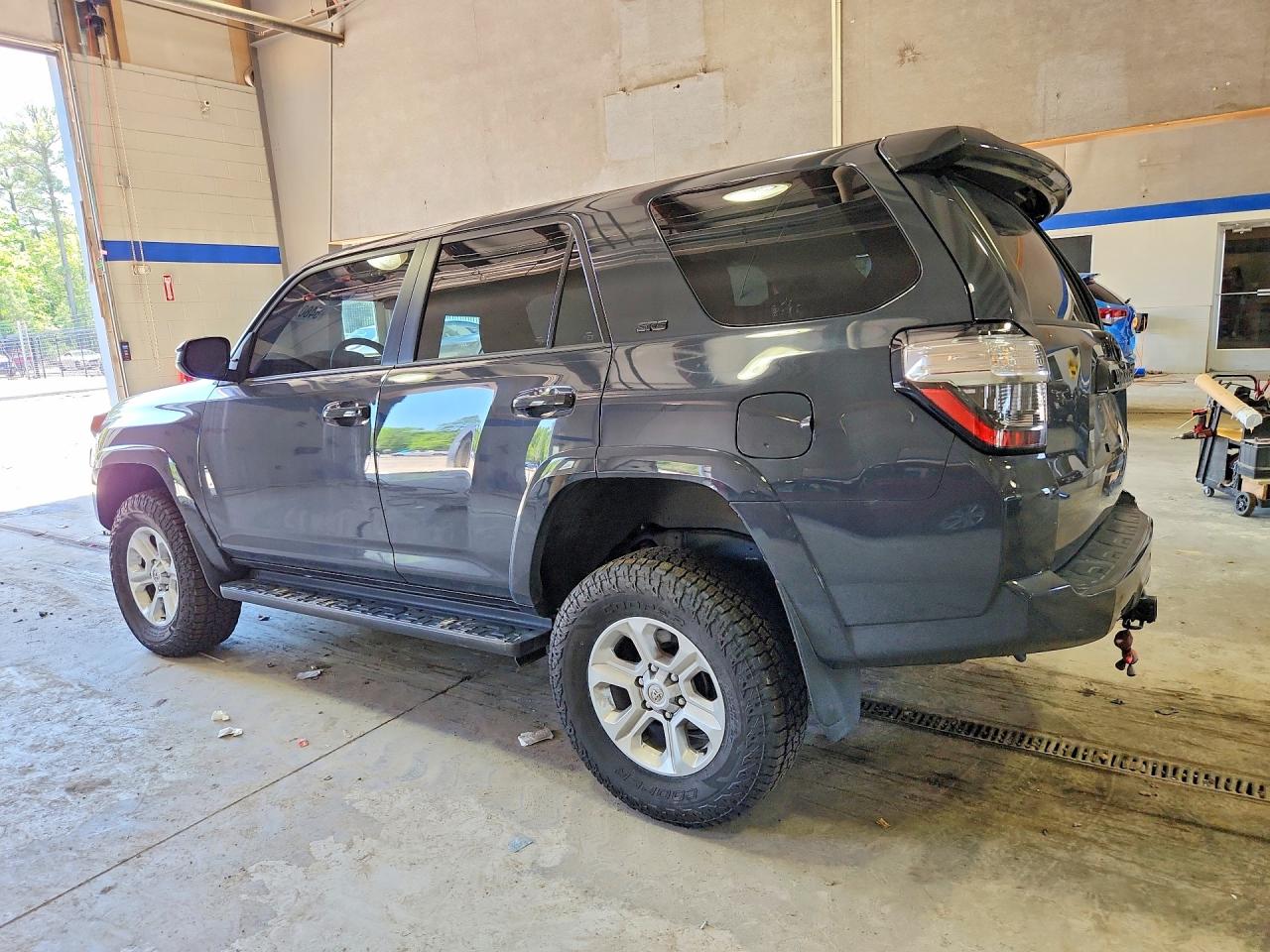 Toyota 4Runner Sr5