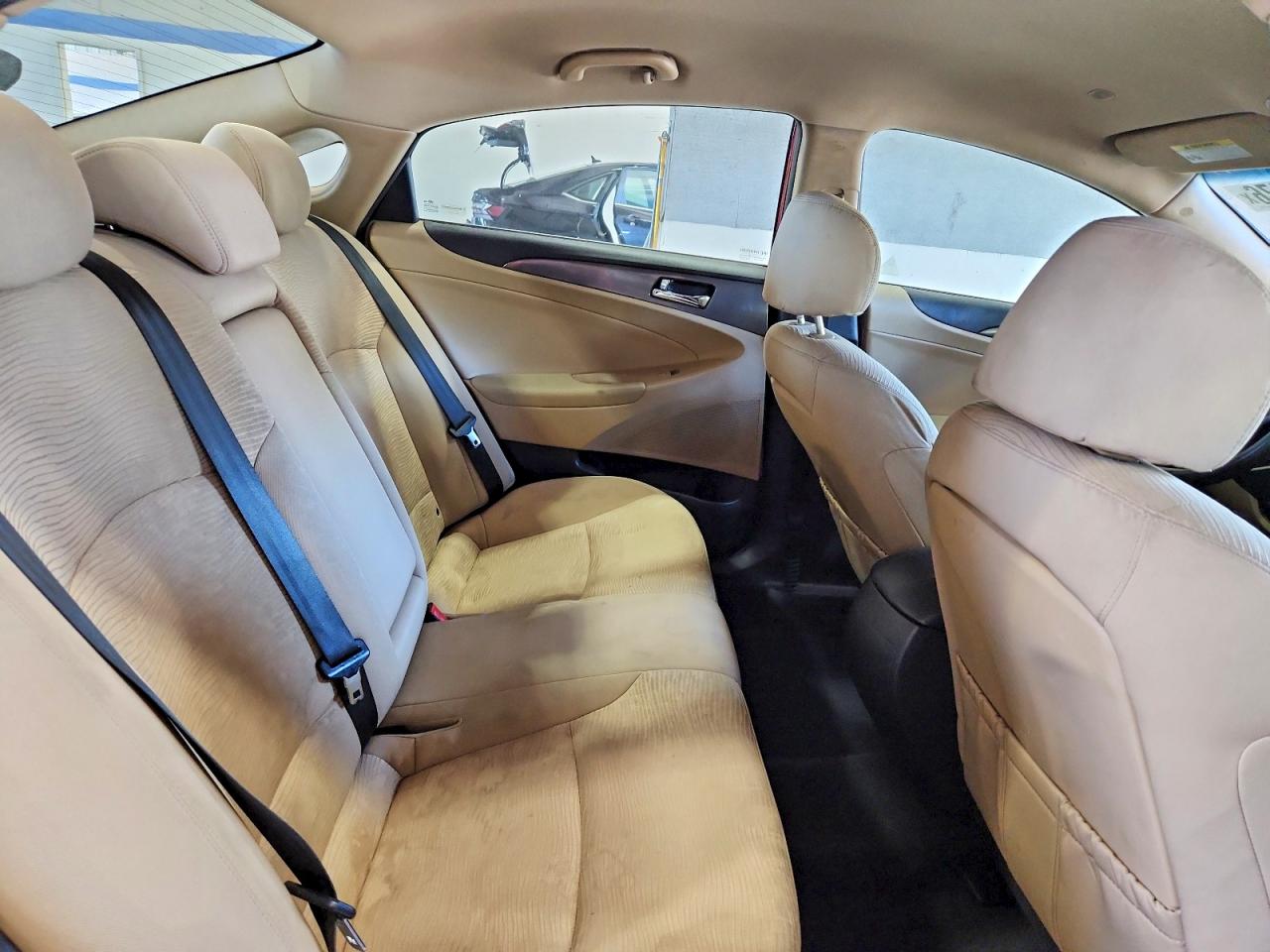 Hyundai SONATA Base