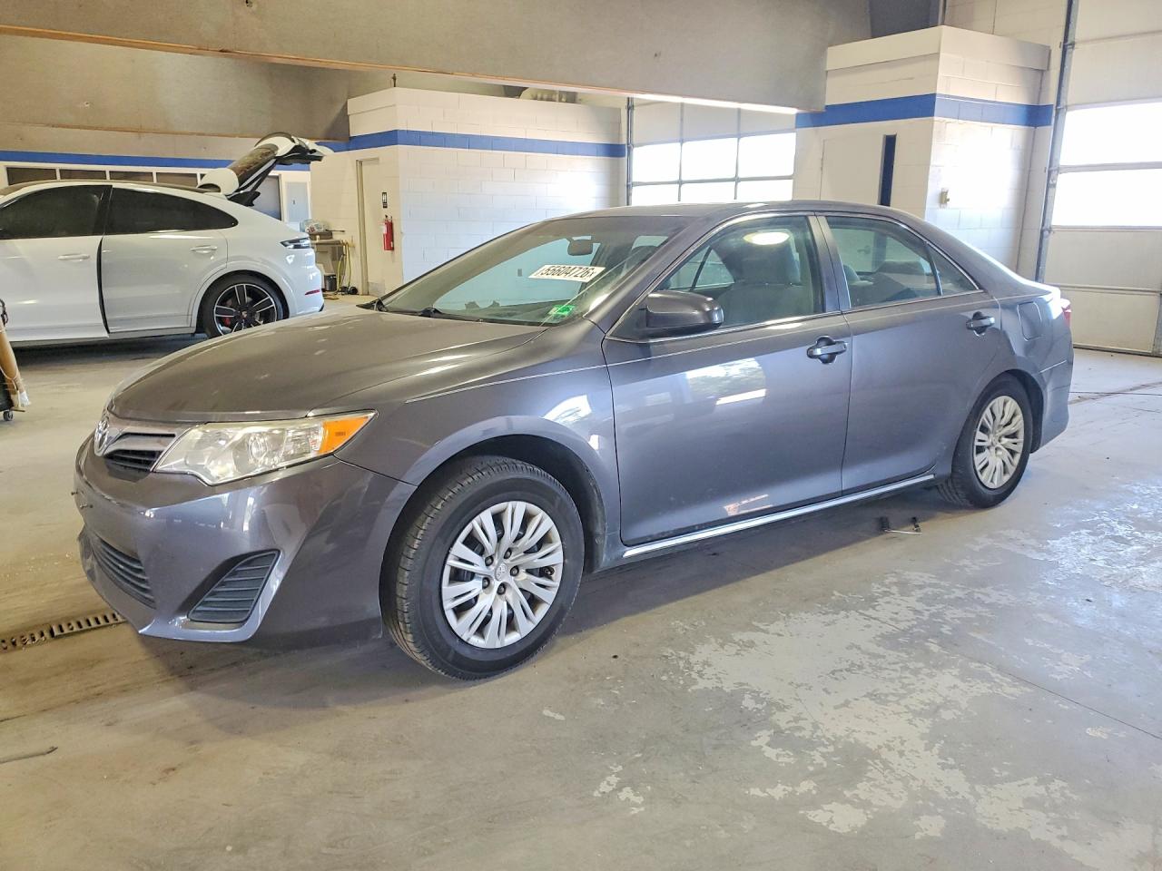 Salvage Toyota Camry Image
