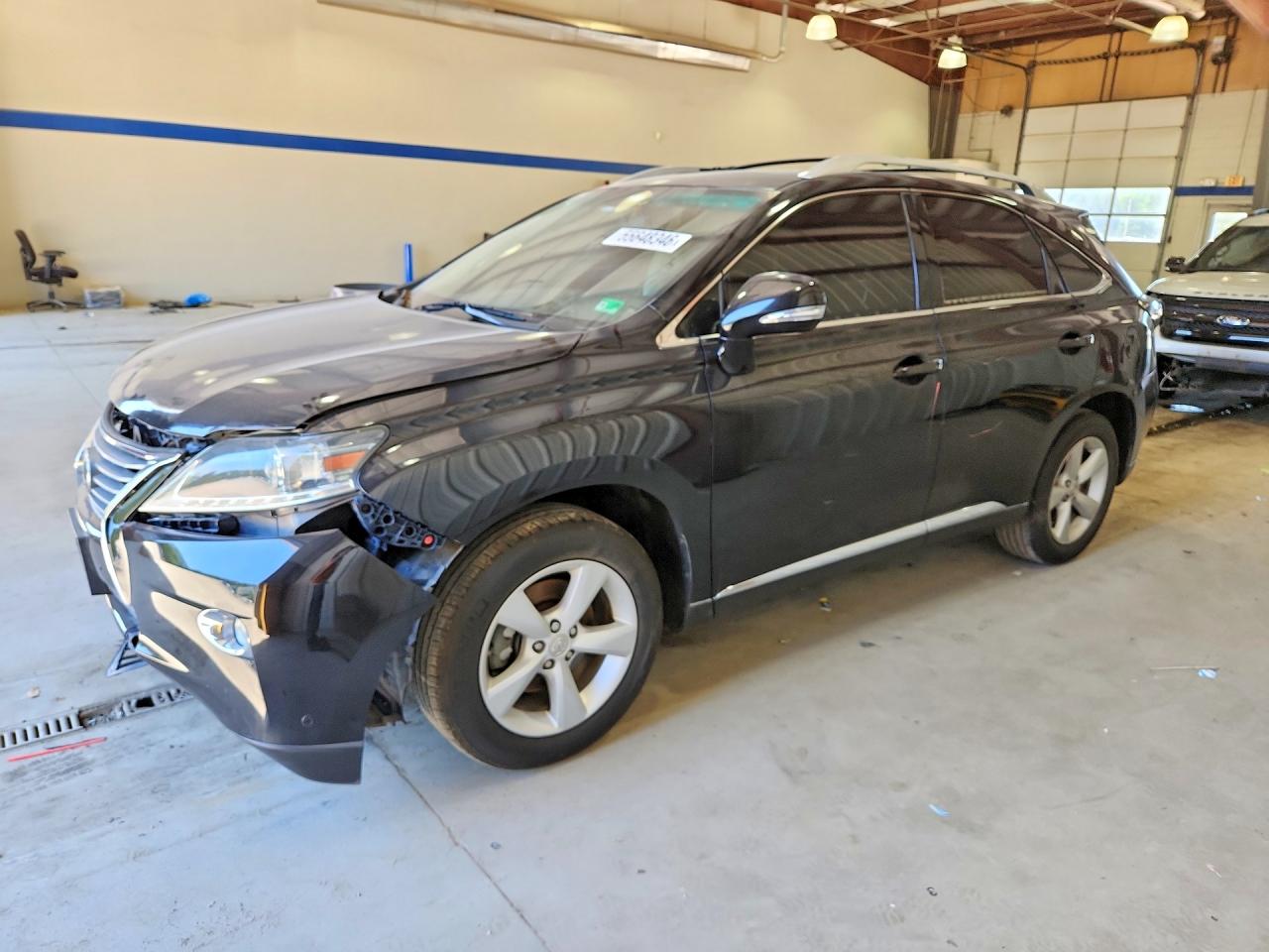 Salvage Lexus RX Image