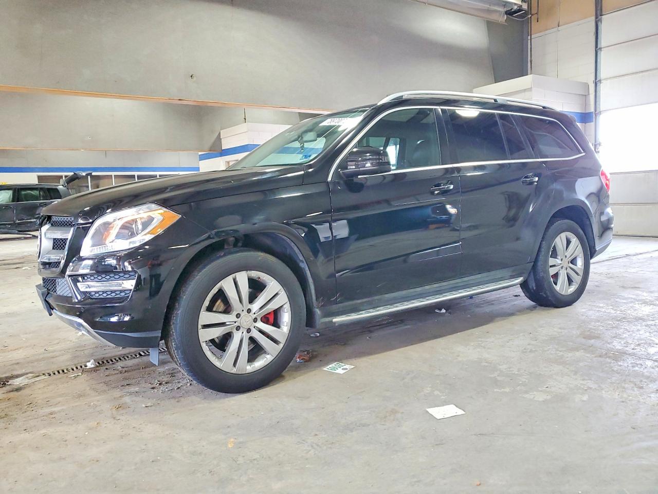 Salvage Mercedes-Benz G-Class Image