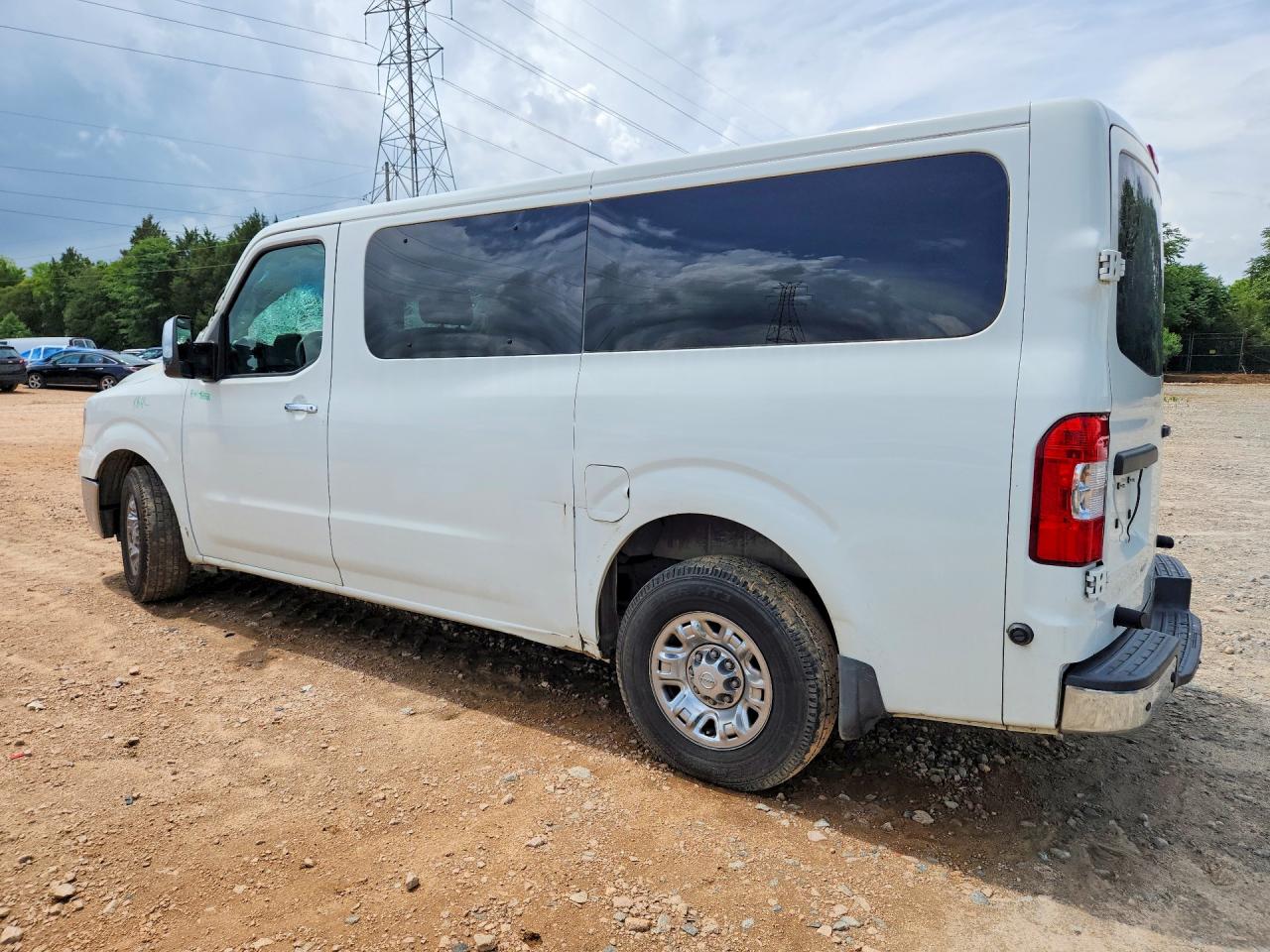 Nissan Nv 3500 Hd S