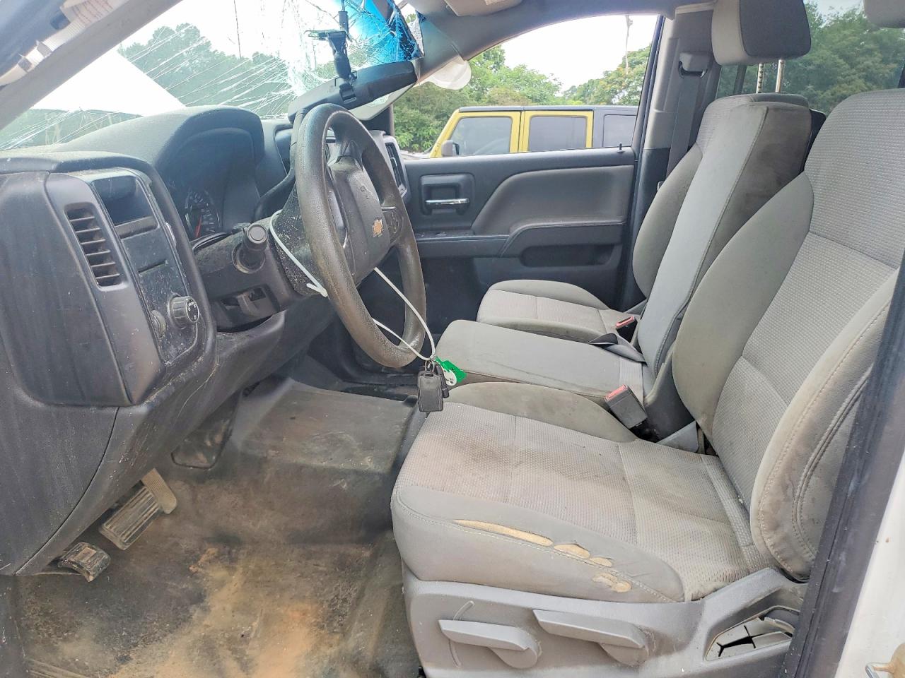 Chevrolet Silverado C1500