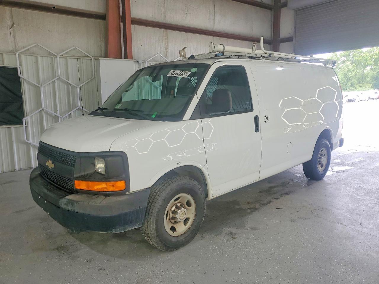 Salvage Chevrolet Express Image