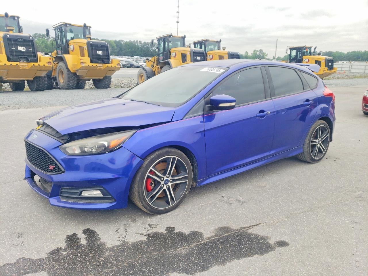 Salvage Ford Focus Image