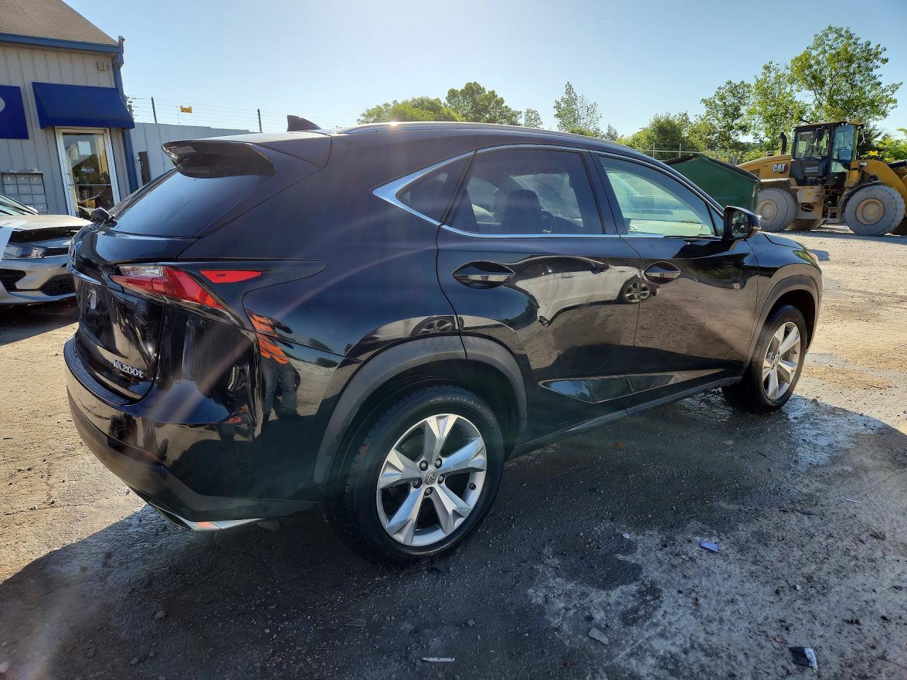 Lexus NX Base
