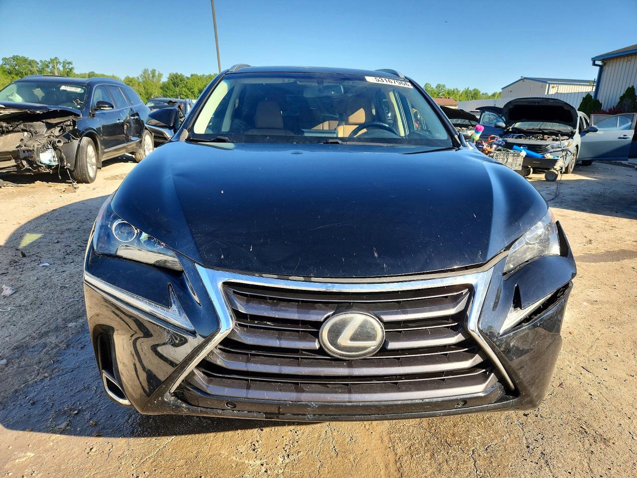 Lexus NX Base