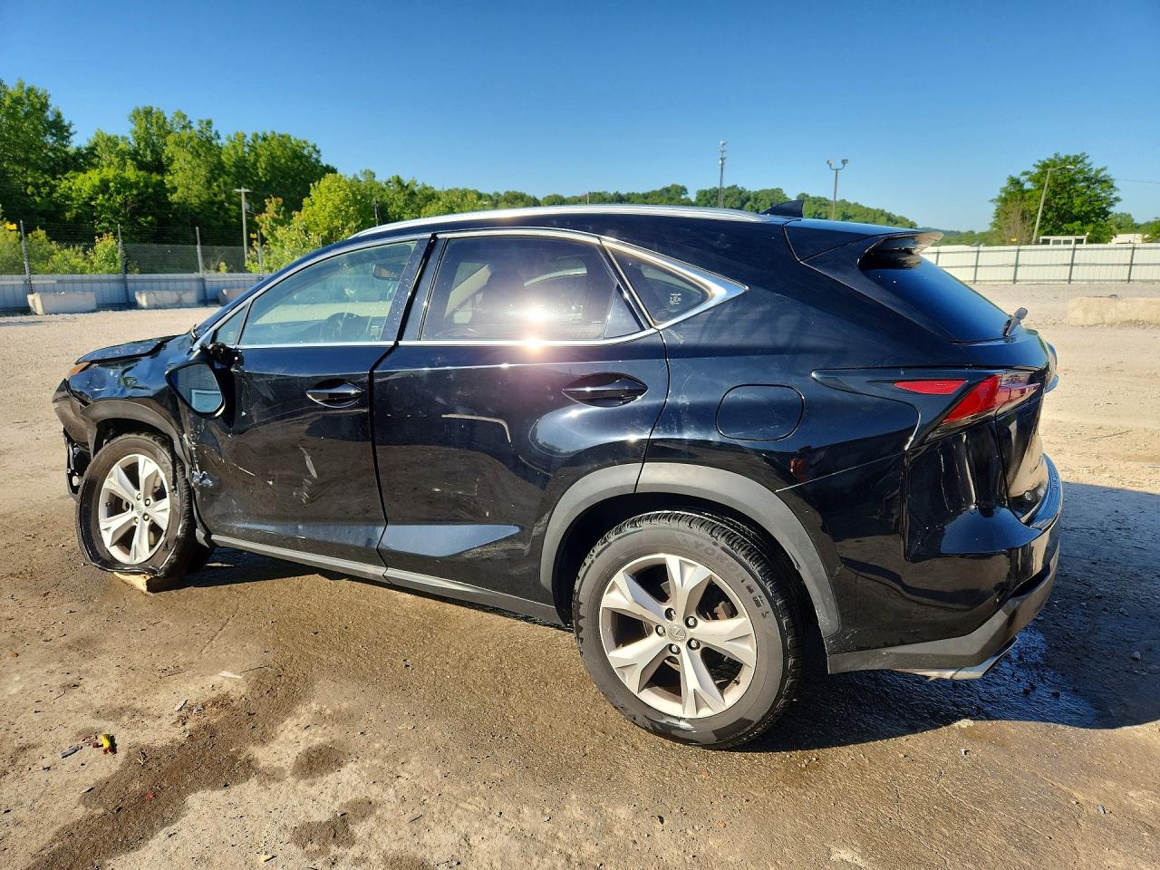 Lexus NX Base