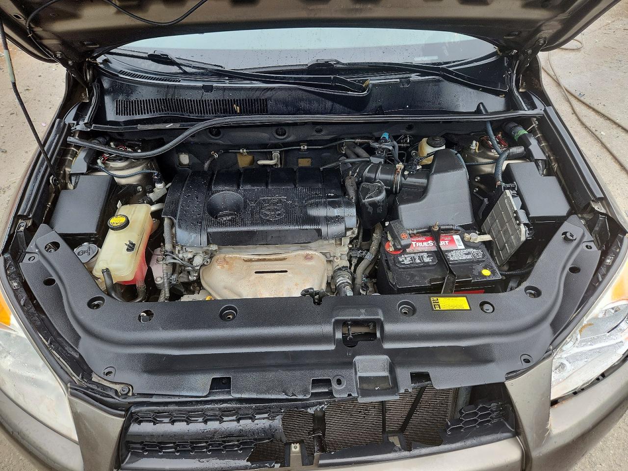 Toyota RAV4 Base