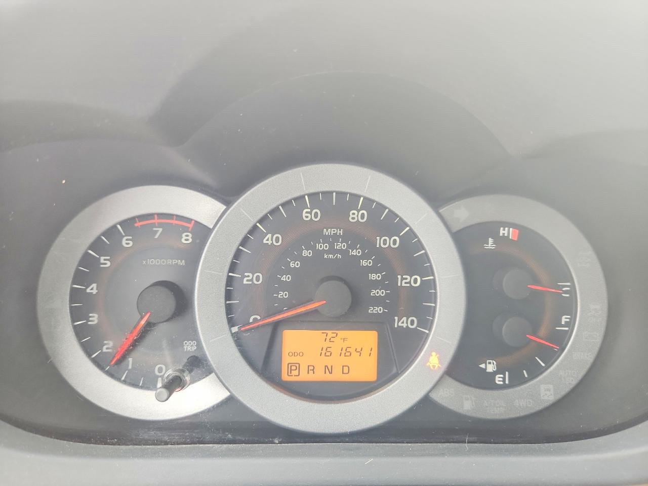 Toyota RAV4 Base