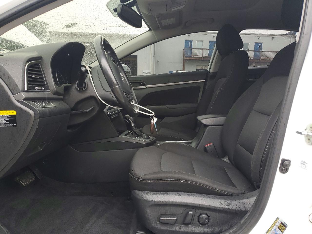 Hyundai ELANTRA Value Edition