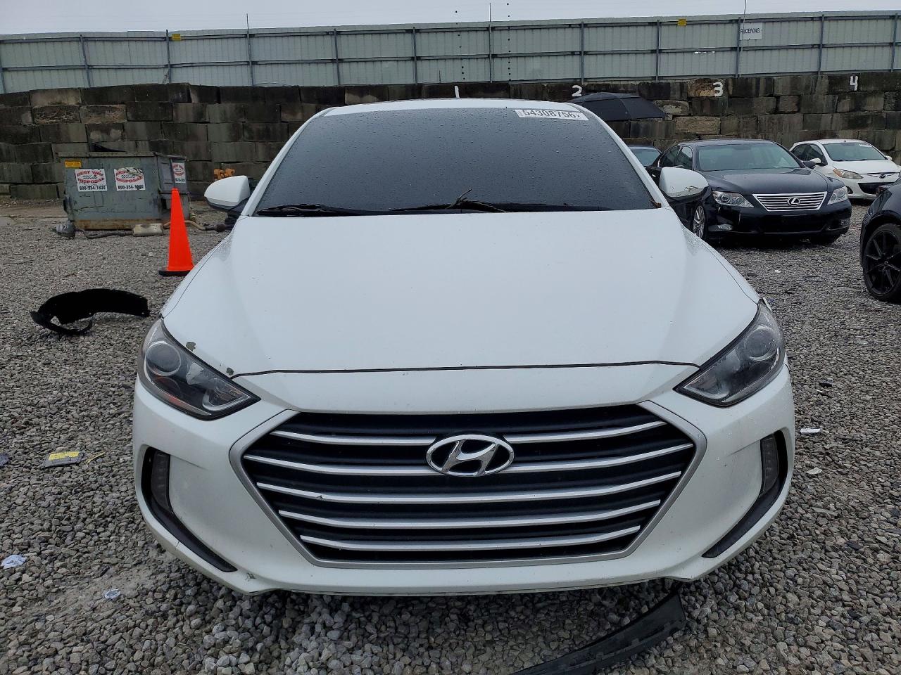 Hyundai ELANTRA Value Edition