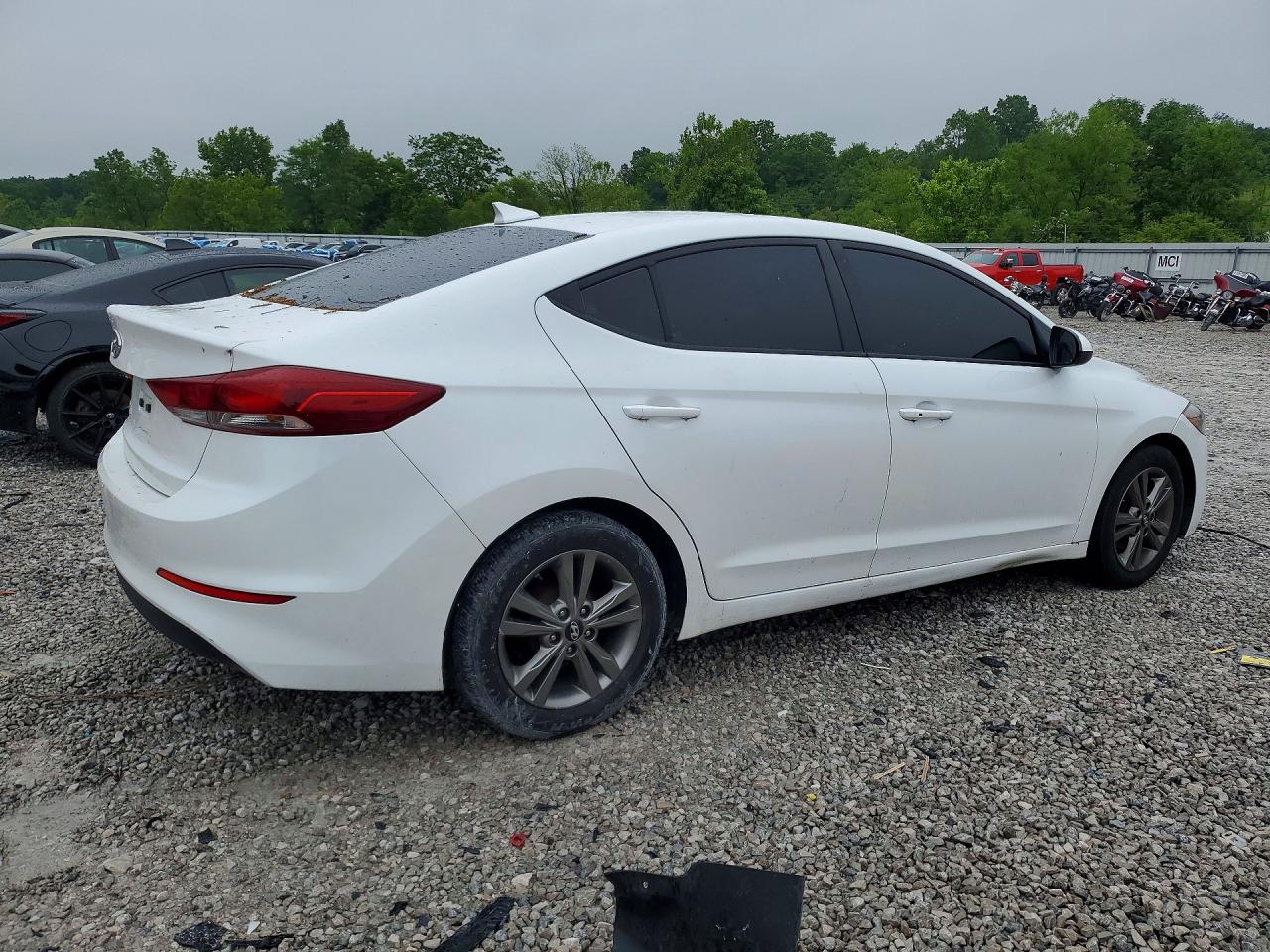 Hyundai ELANTRA Value Edition