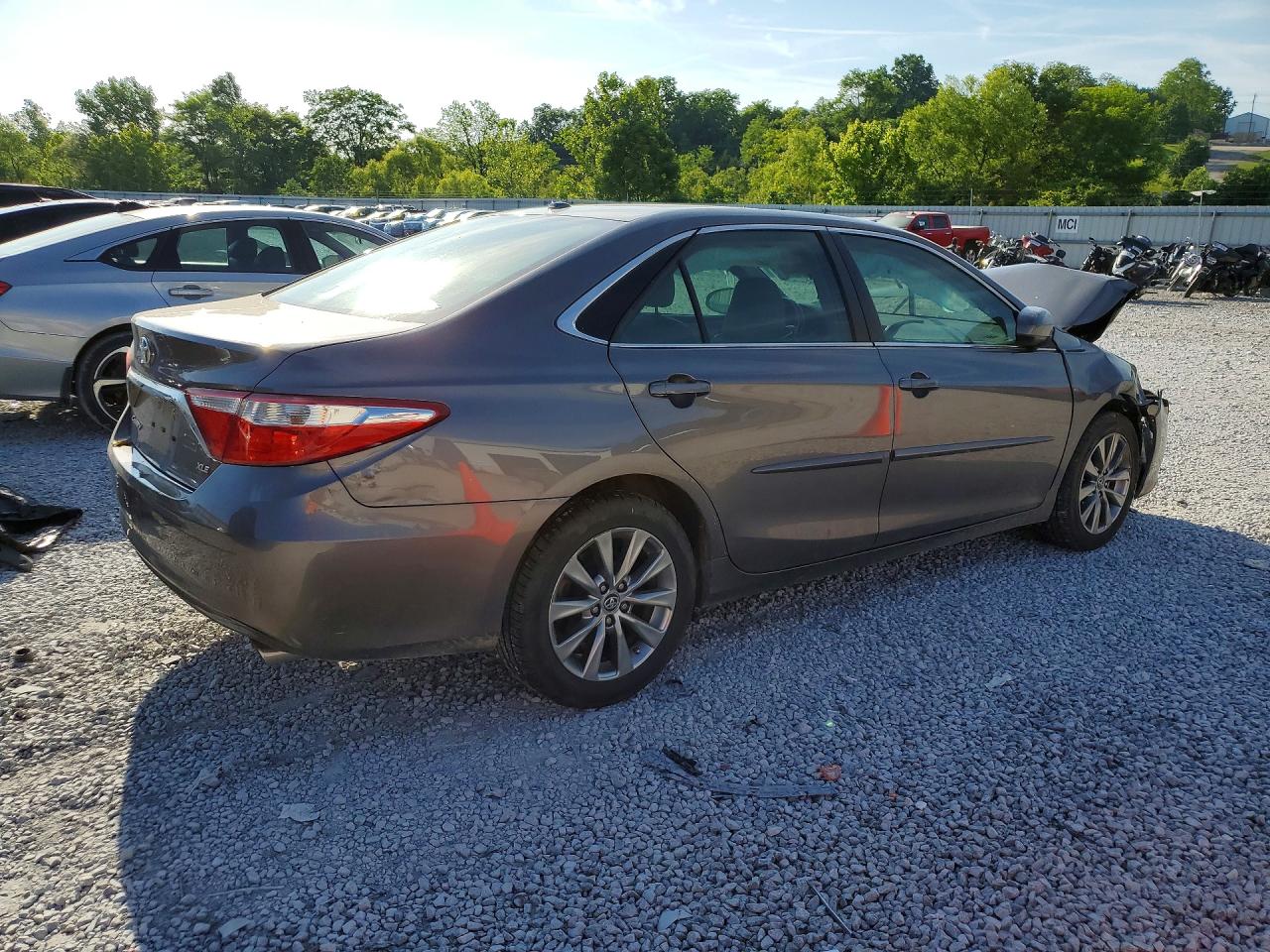 Toyota Camry Xle