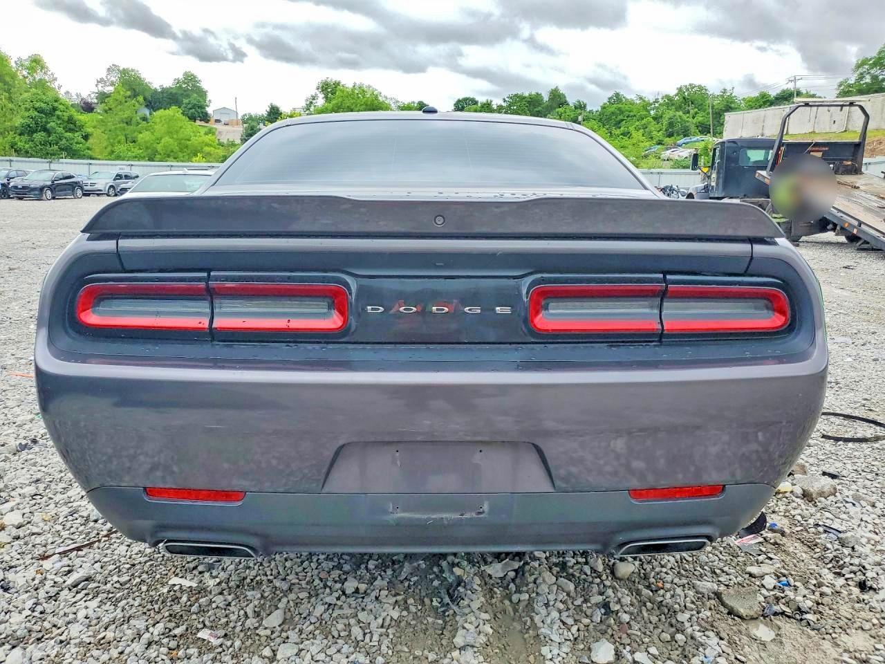 Dodge Challenger R