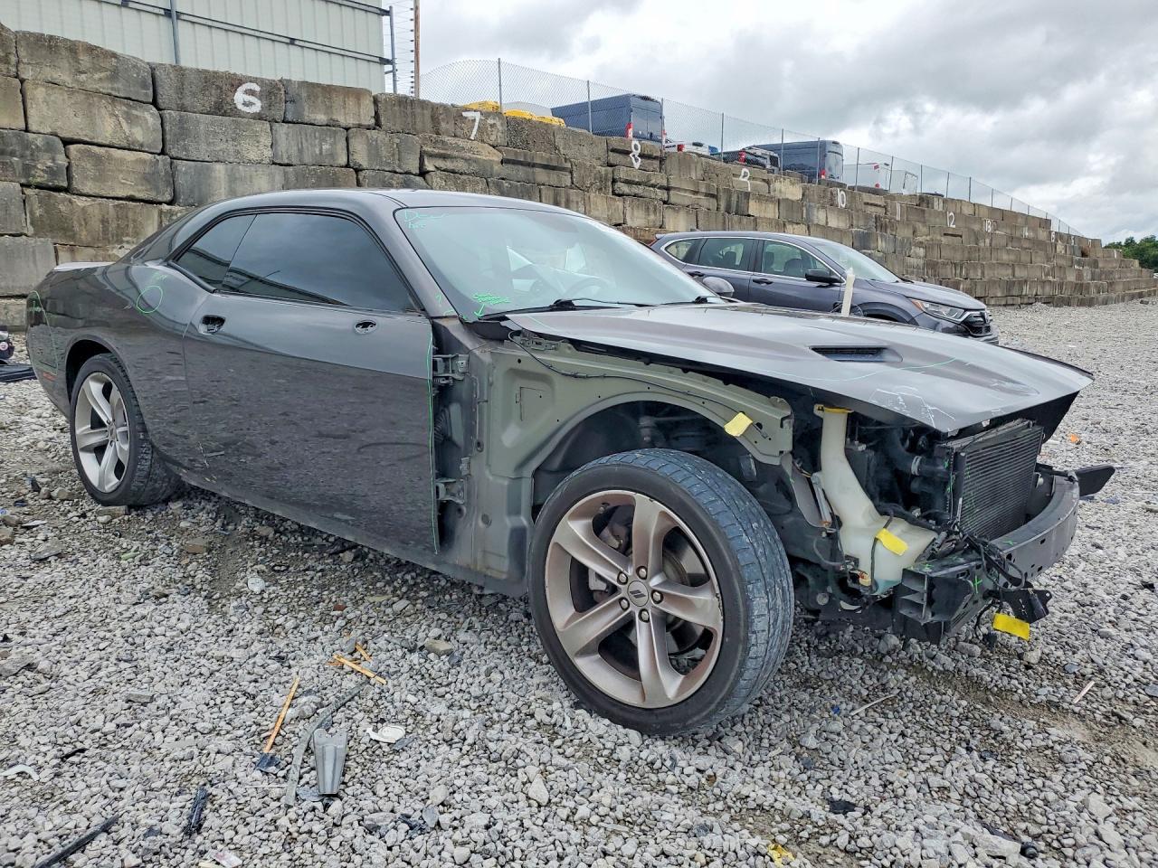 Dodge Challenger R