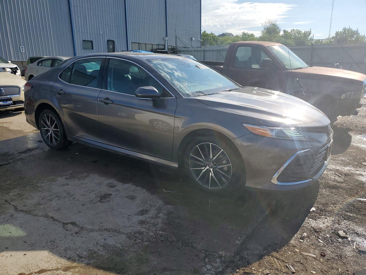 Toyota Camry Xle