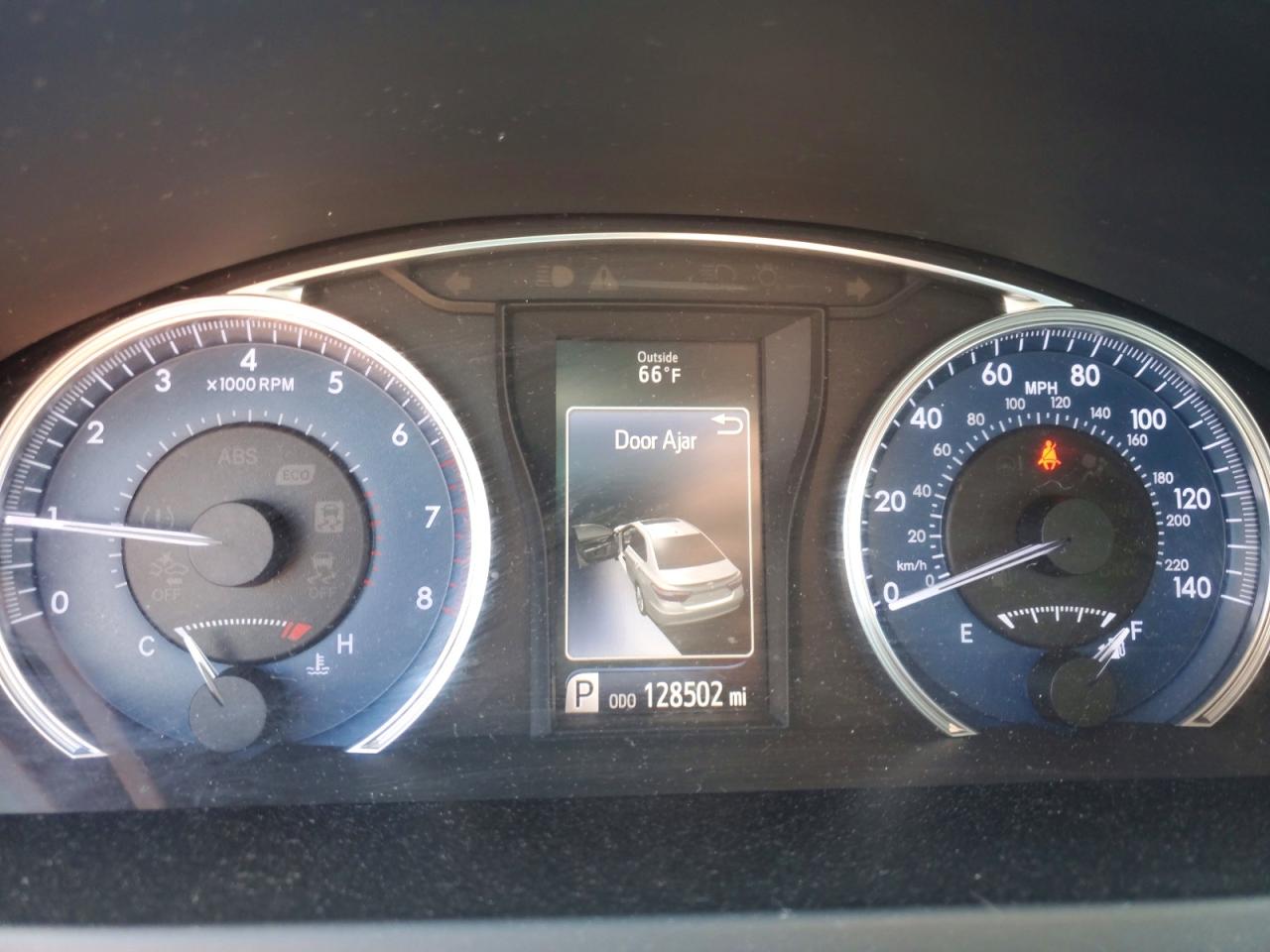 Toyota Camry Le