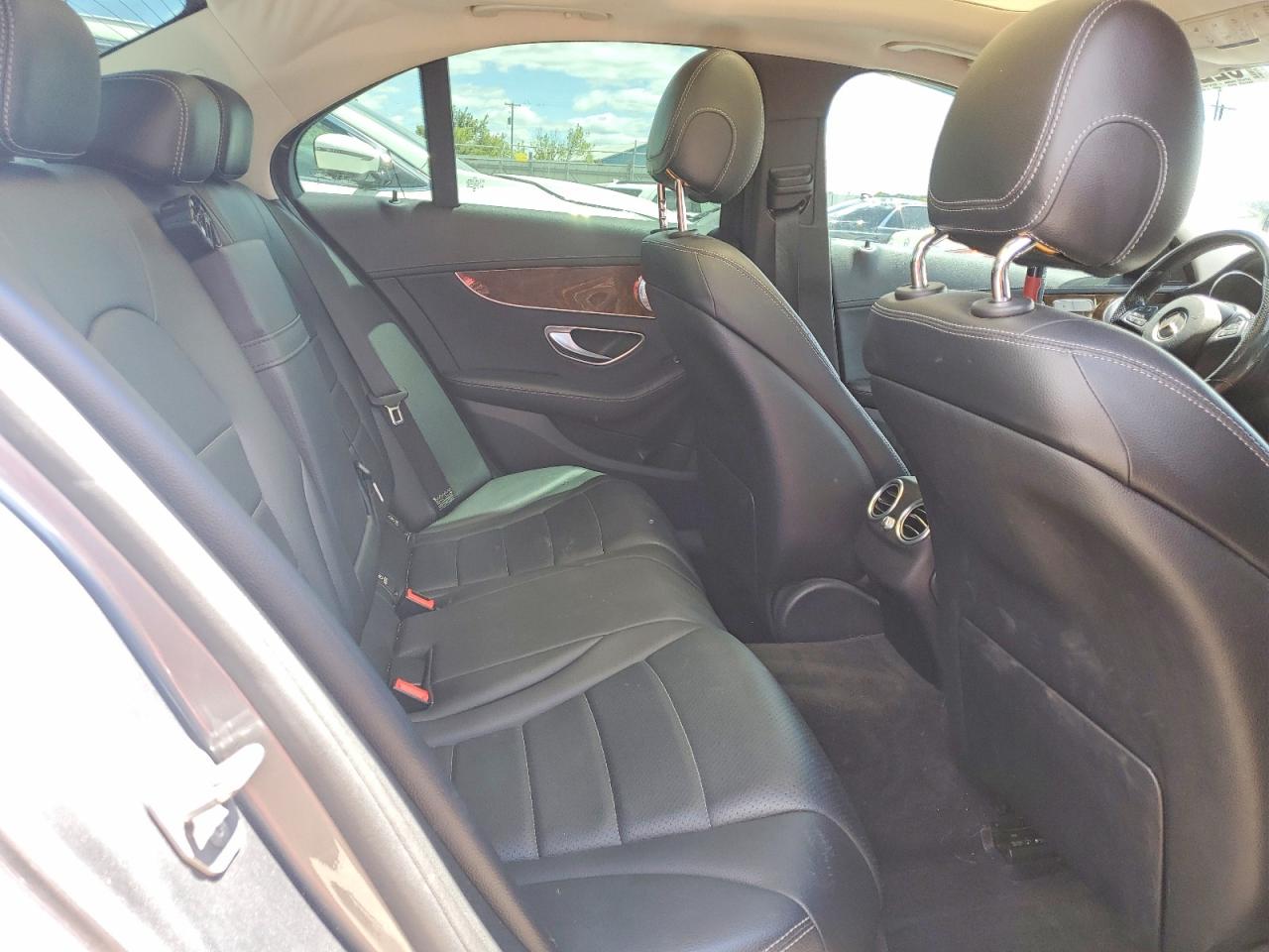 Mercedes-Benz C-Class 300 4matic