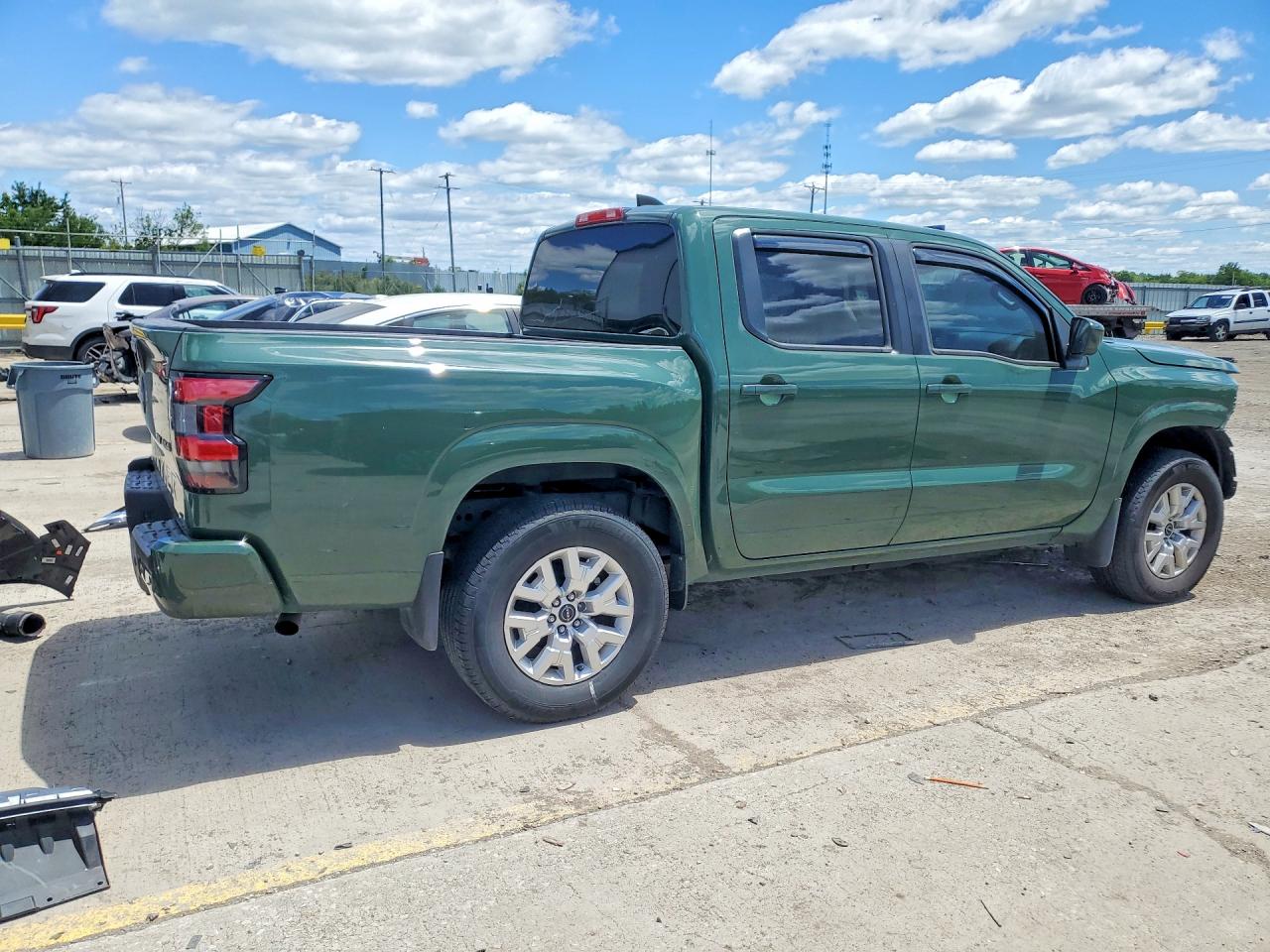 Nissan Frontier Sv