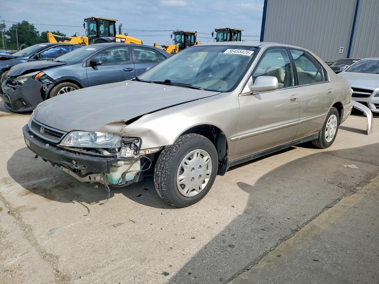 Salvage Honda Accord Image