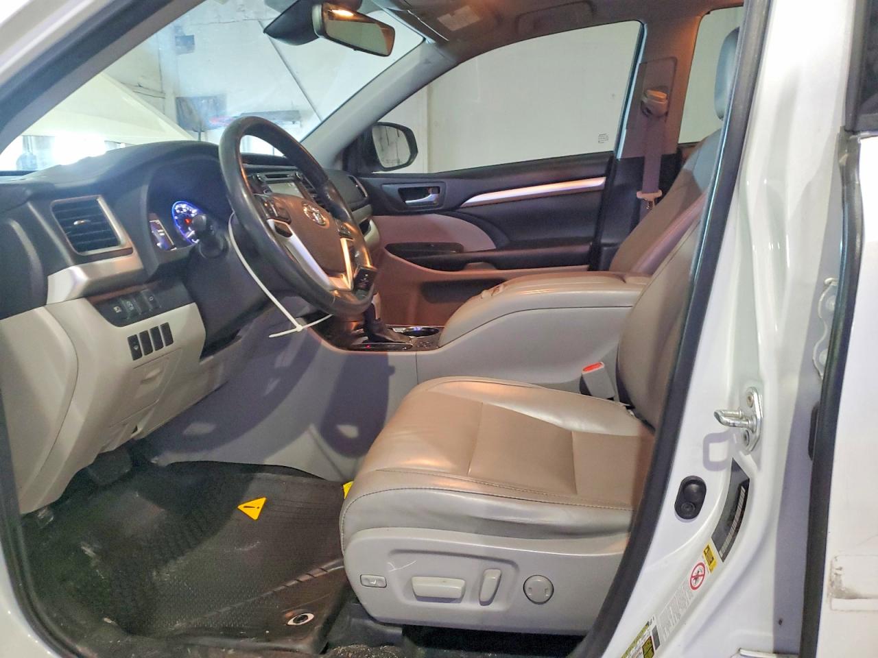 Toyota Highlander Xle