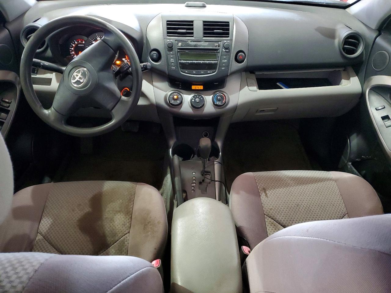 Toyota RAV4 Base