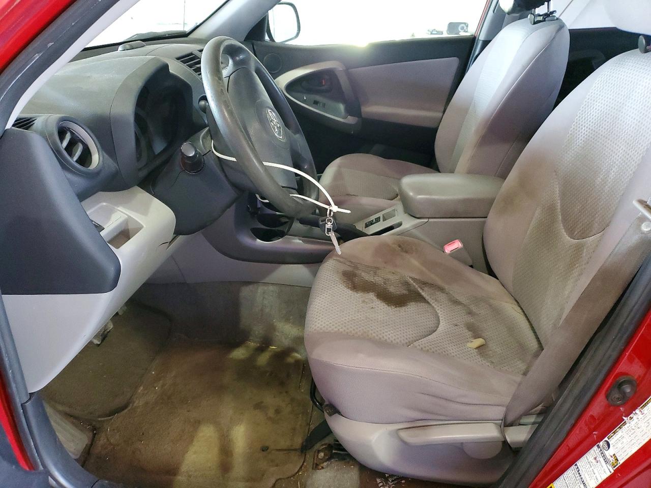 Toyota RAV4 Base