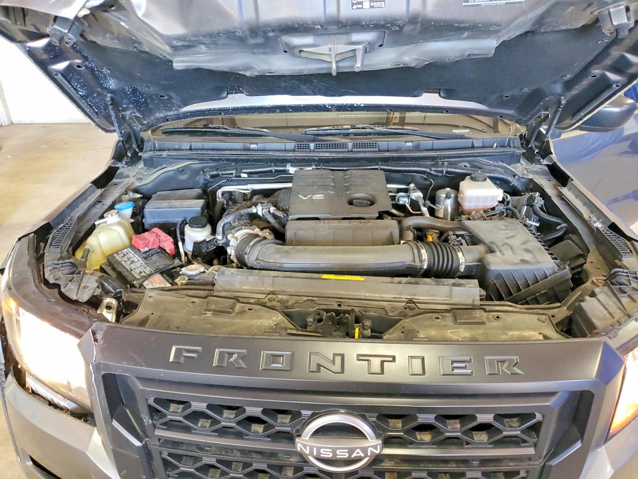 Nissan Frontier S