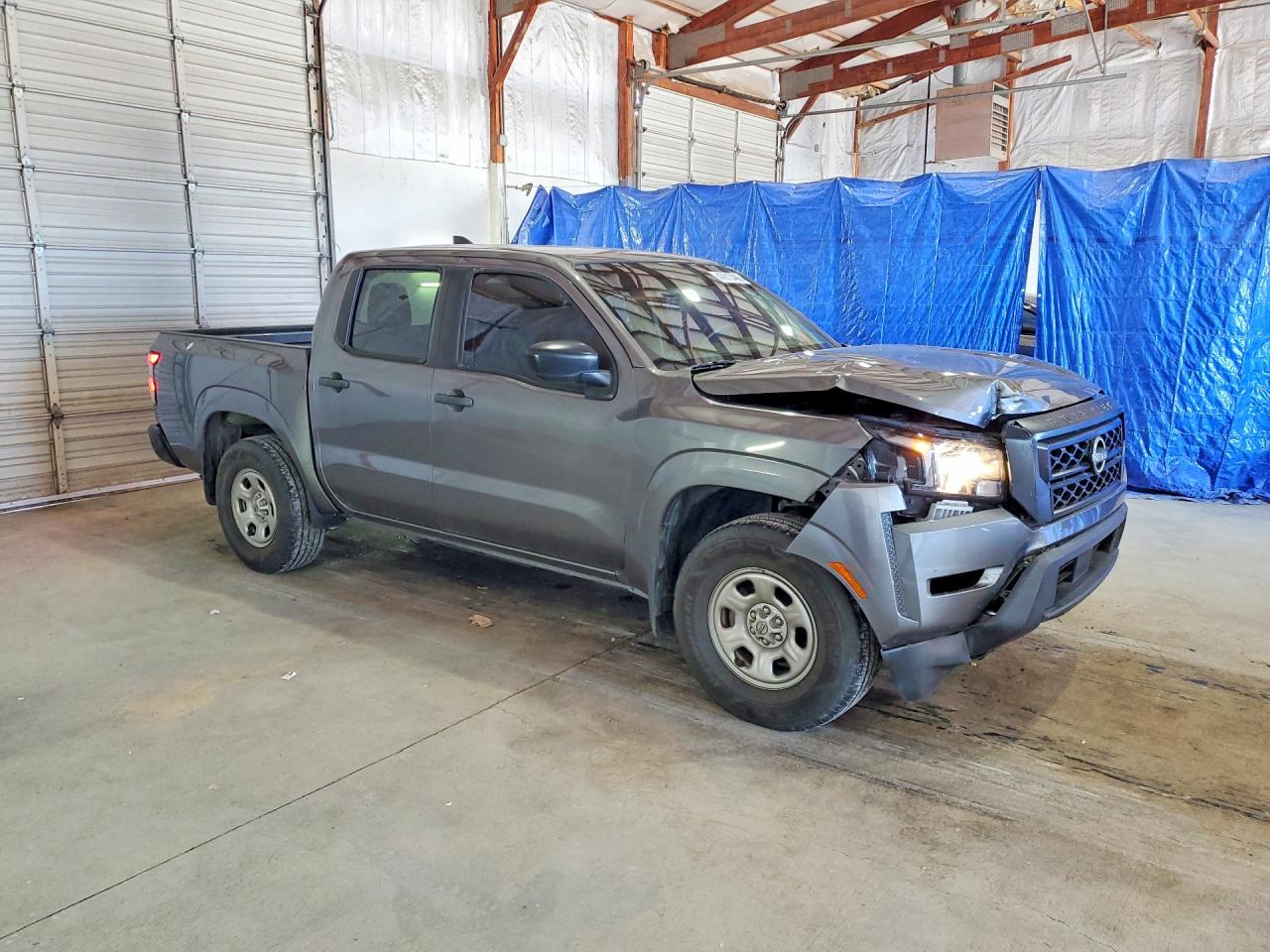 Nissan Frontier S