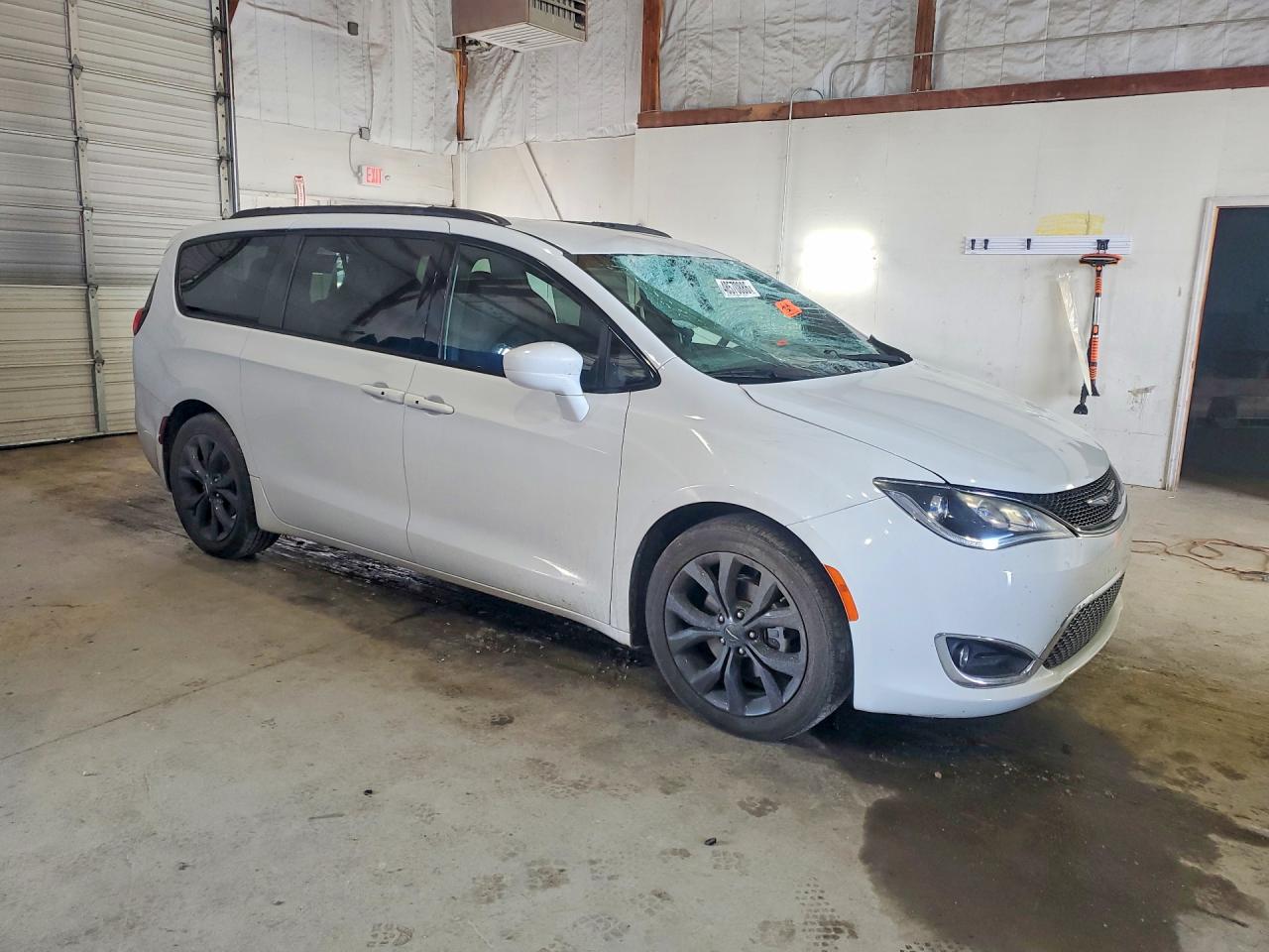 Chrysler Pacifica Touring Plus