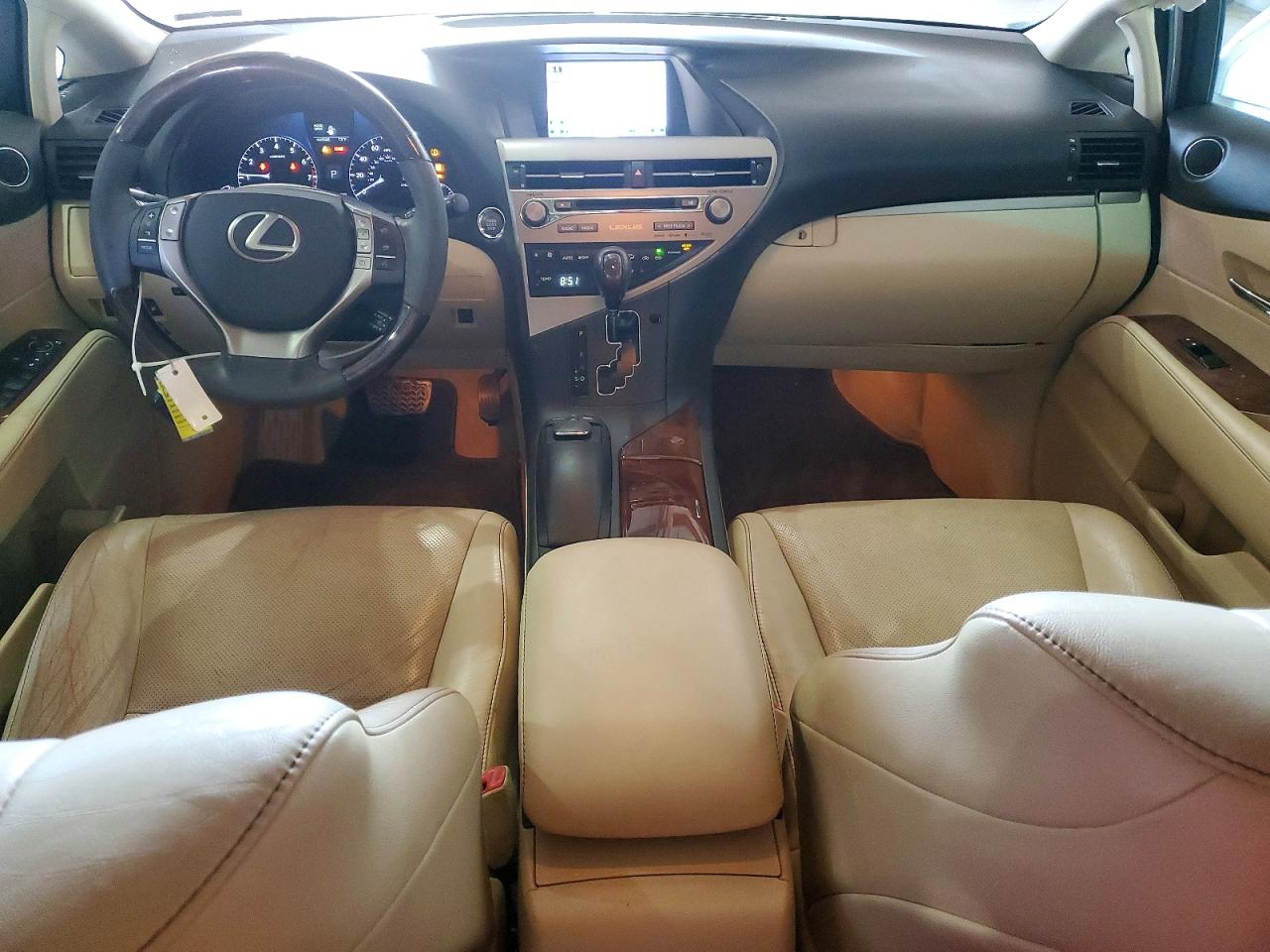 Lexus RX Base