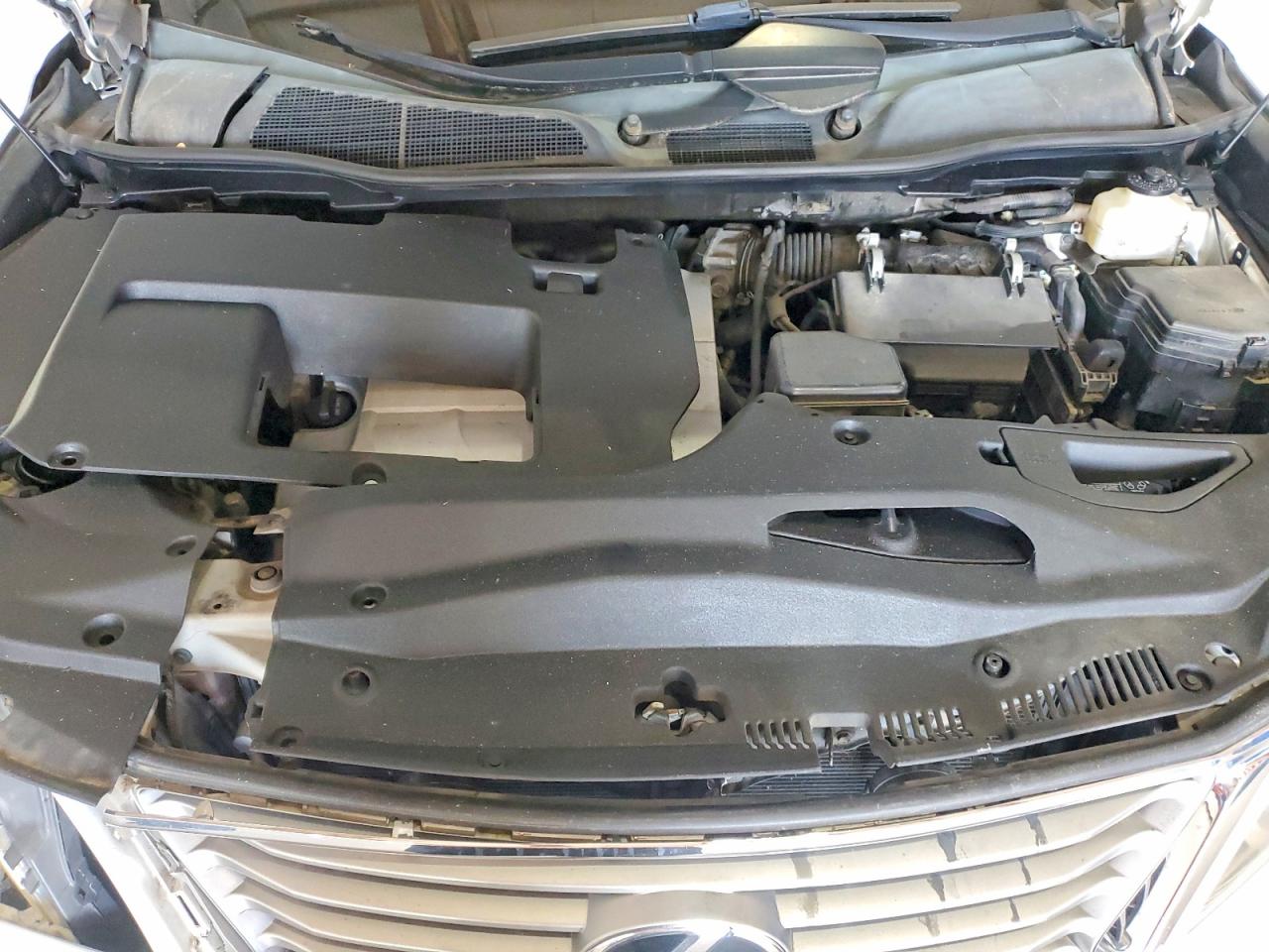Lexus RX Base