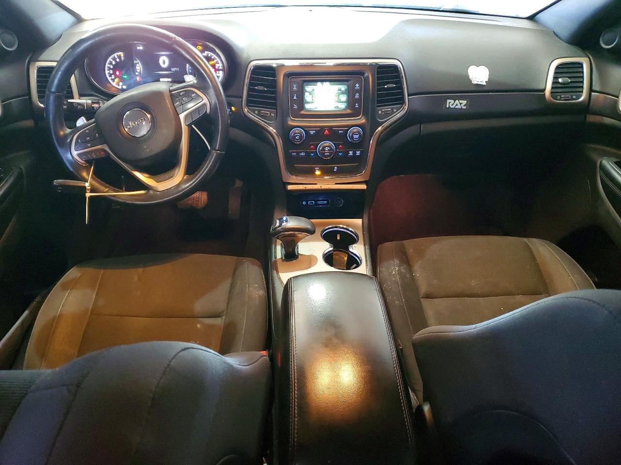 Jeep Grand Cherokee Laredo