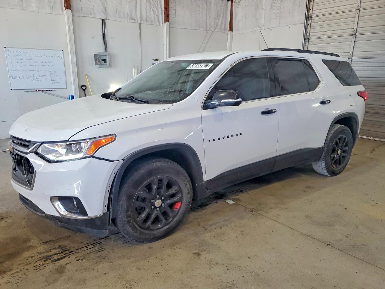 Salvage Chevrolet Traverse Image
