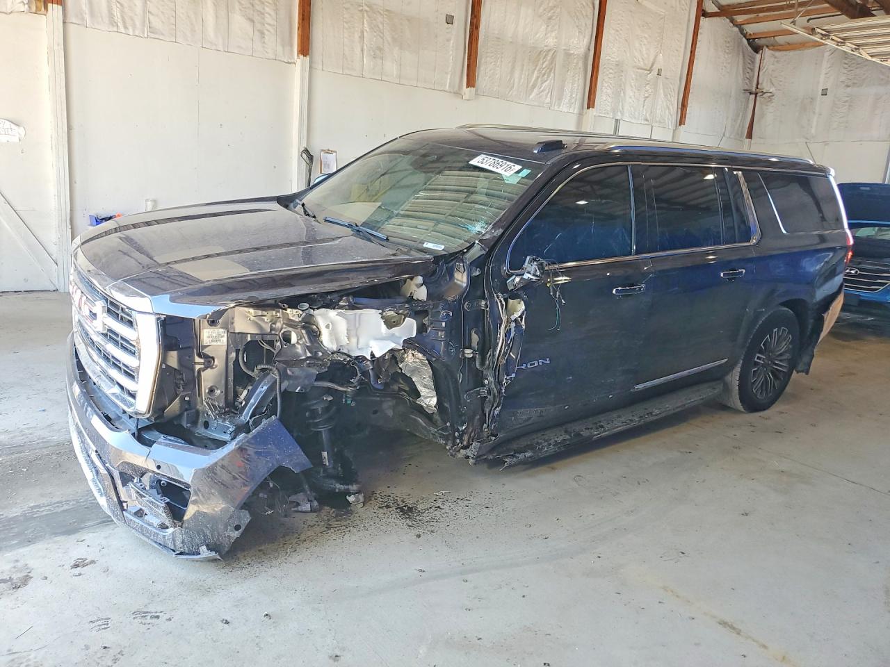 Salvage GMC Yukon Image