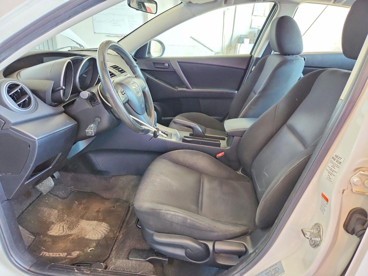 Mazda 3 I