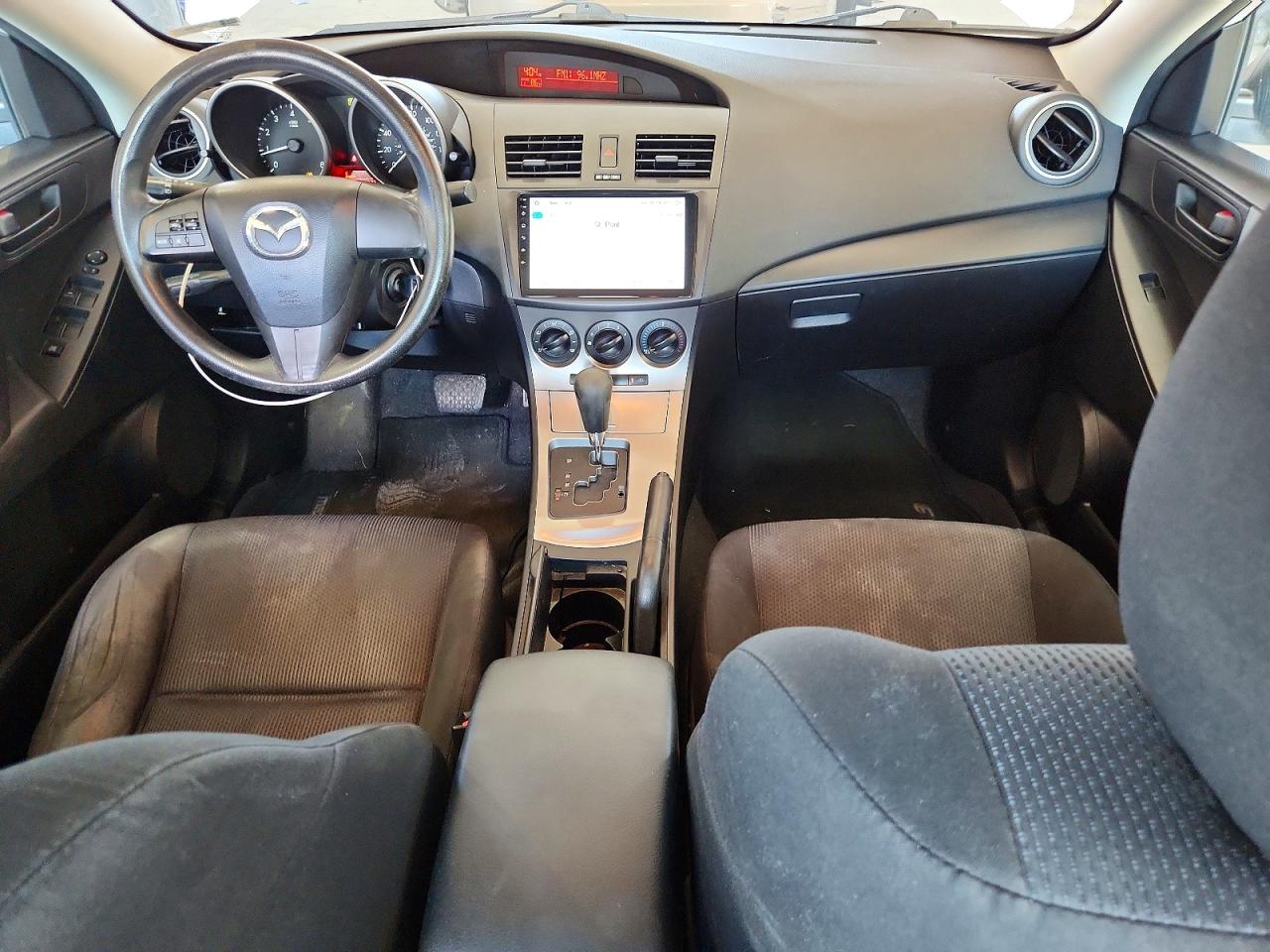Mazda 3 I