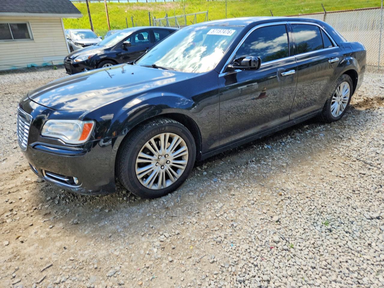 Salvage Chrysler 300 Image