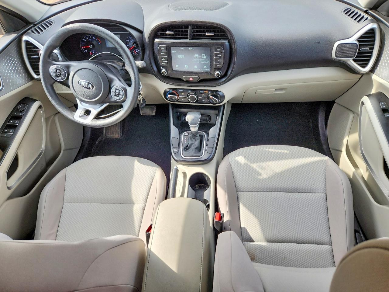 Kia Soul Lx