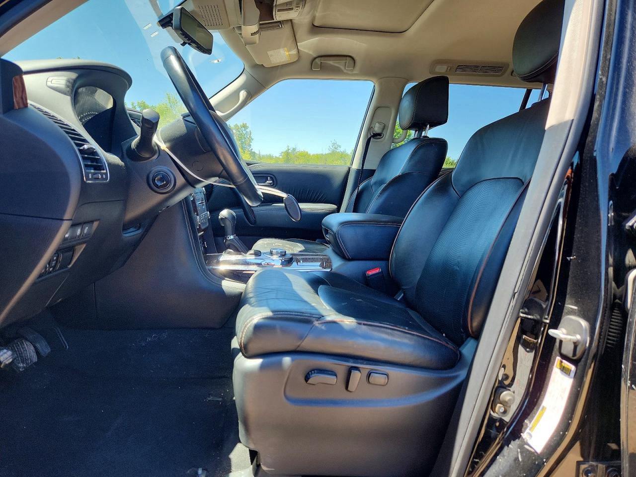 Nissan Armada Platinum