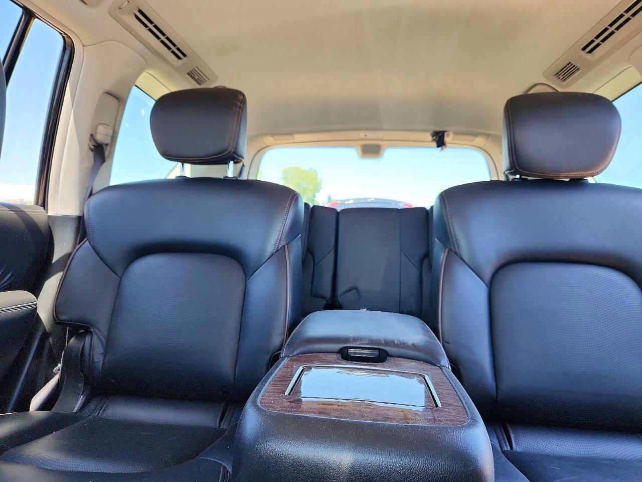 Nissan Armada Platinum