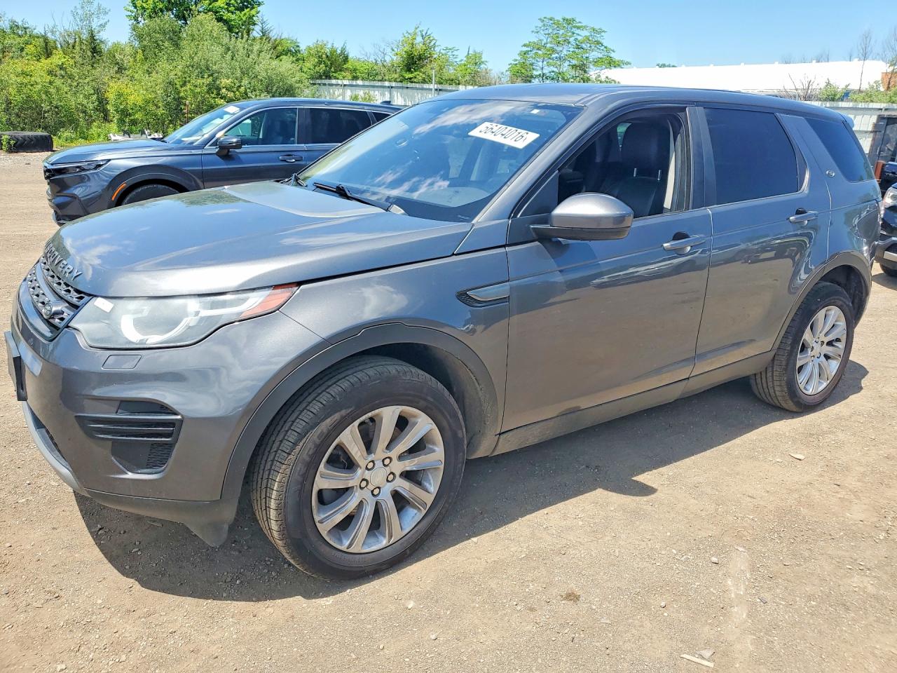 Salvage Land Rover Discovery Image