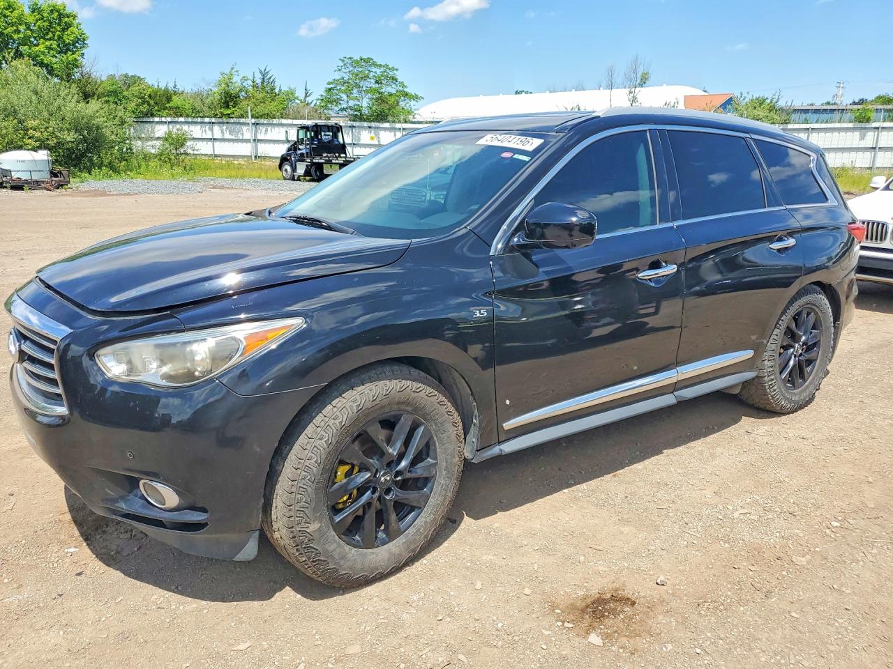 Salvage INFINITI Qx Image