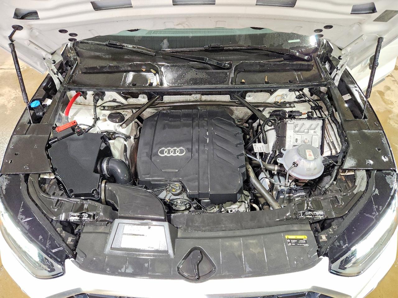 Audi Q5 Premium Plus 45