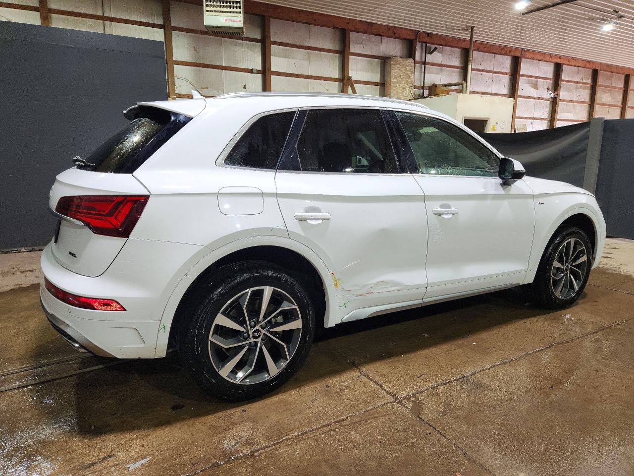 Audi Q5 Premium Plus 45