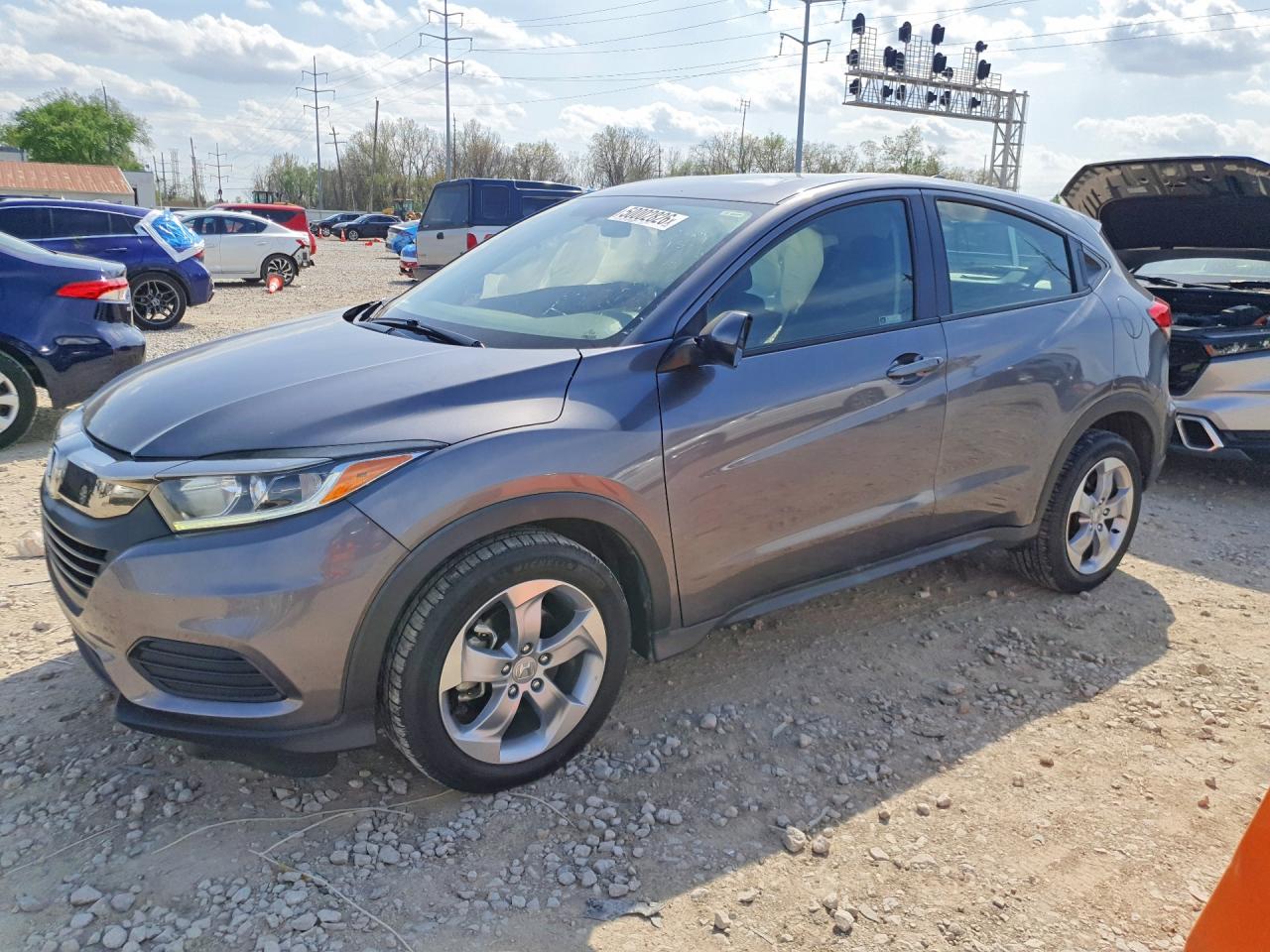 Salvage Honda HR-V Image
