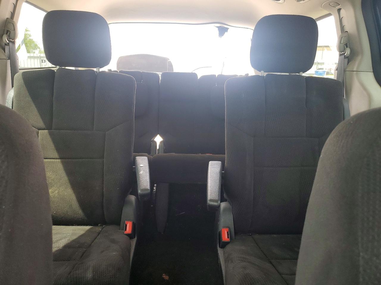 Dodge Caravan Sxt