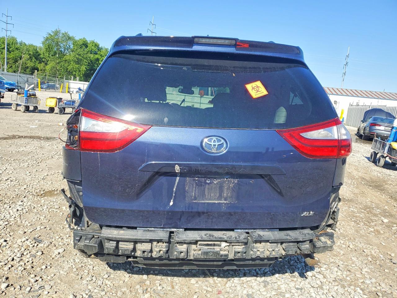 Toyota Sienna Xle 8-passenger