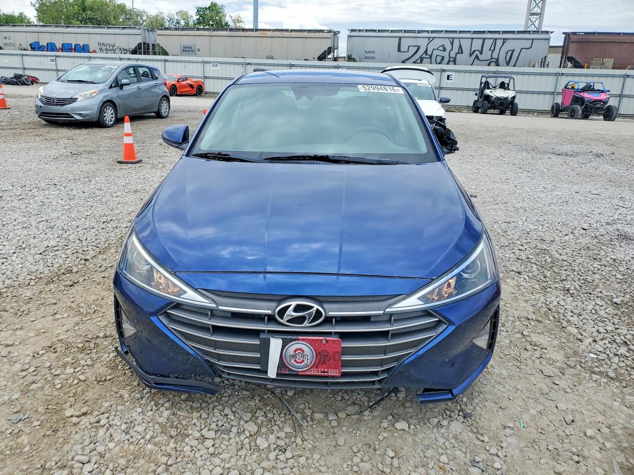 Hyundai ELANTRA Sel